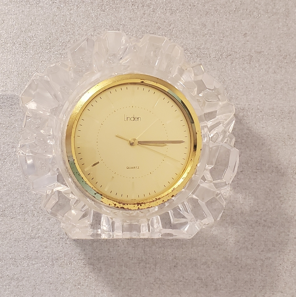 Vintage Linden Quartz Mantle/Alarm Clock